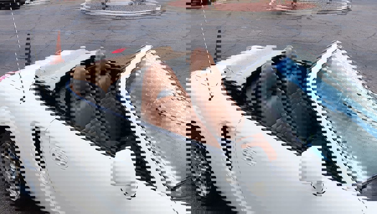 Used 2004 Toyota MR2 image 49