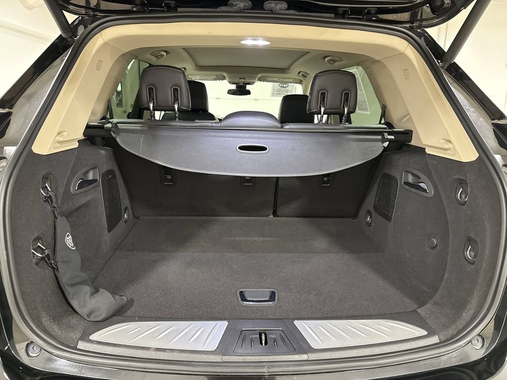 Used 2017 Buick Envision Premium w/ Driver Confidence Package AWD/4WD image 25