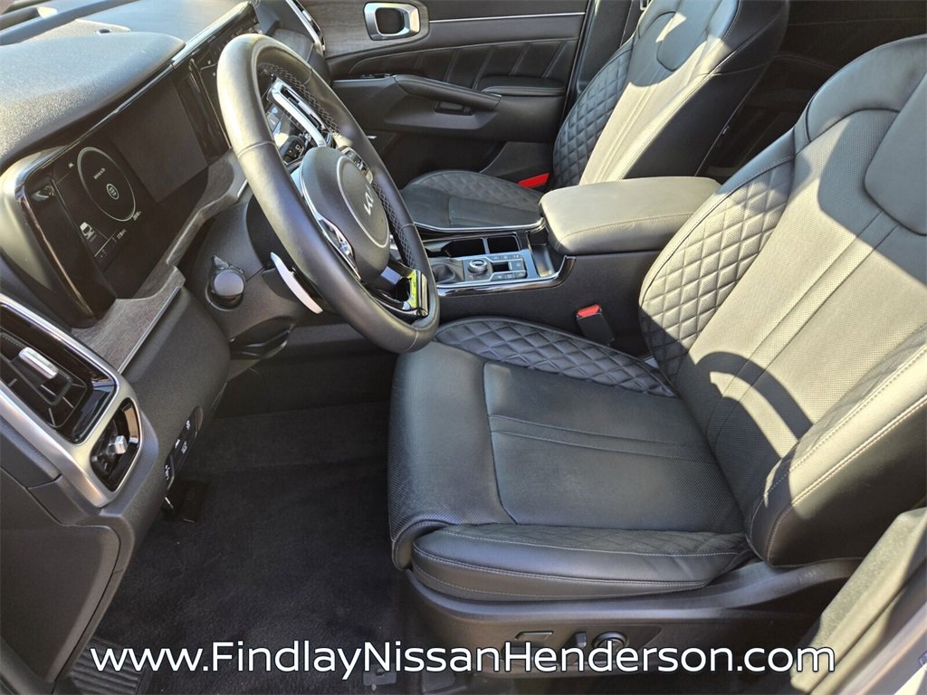 Used 2022 Kia Sorento SX Prestige image 11