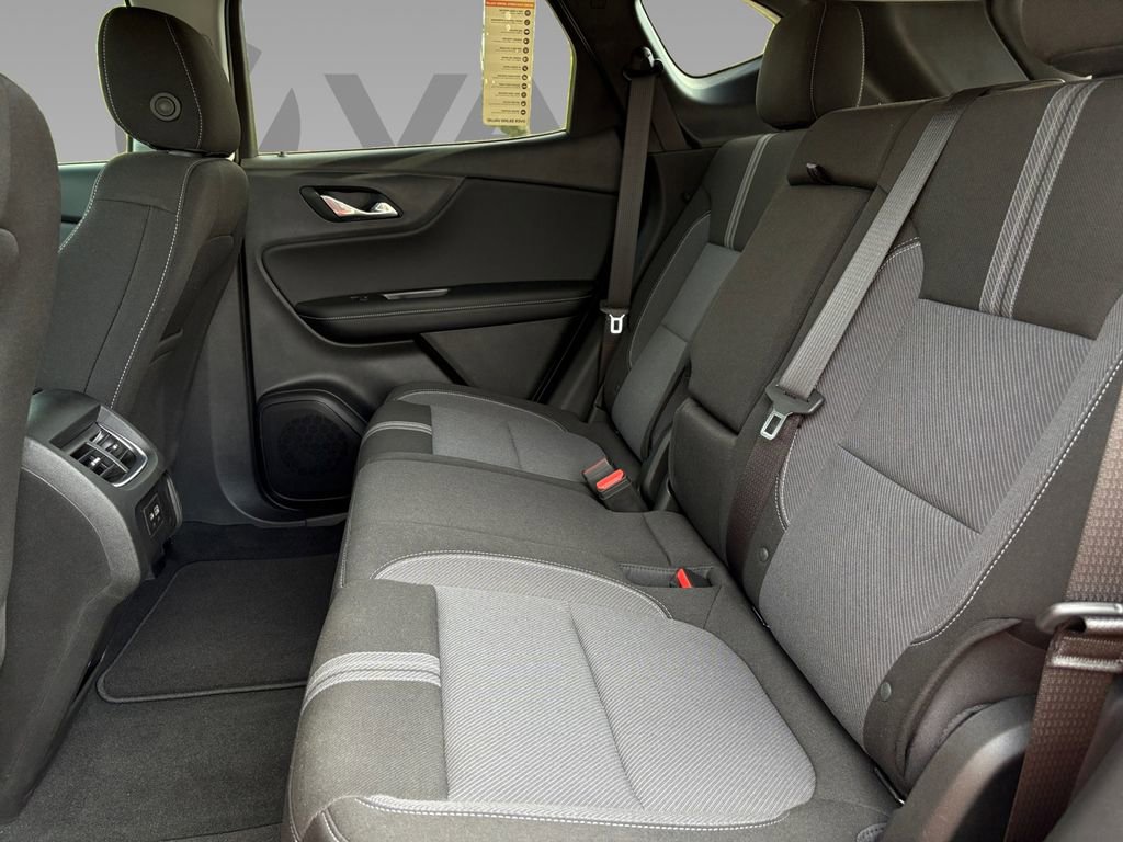 New 2025 Chevrolet Blazer LT w/ Convenience Package image 5