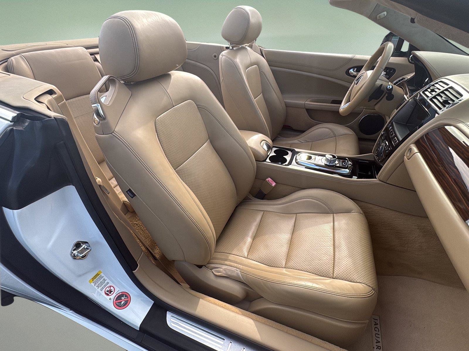 Used 2015 Jaguar XK Convertible RWD image 25