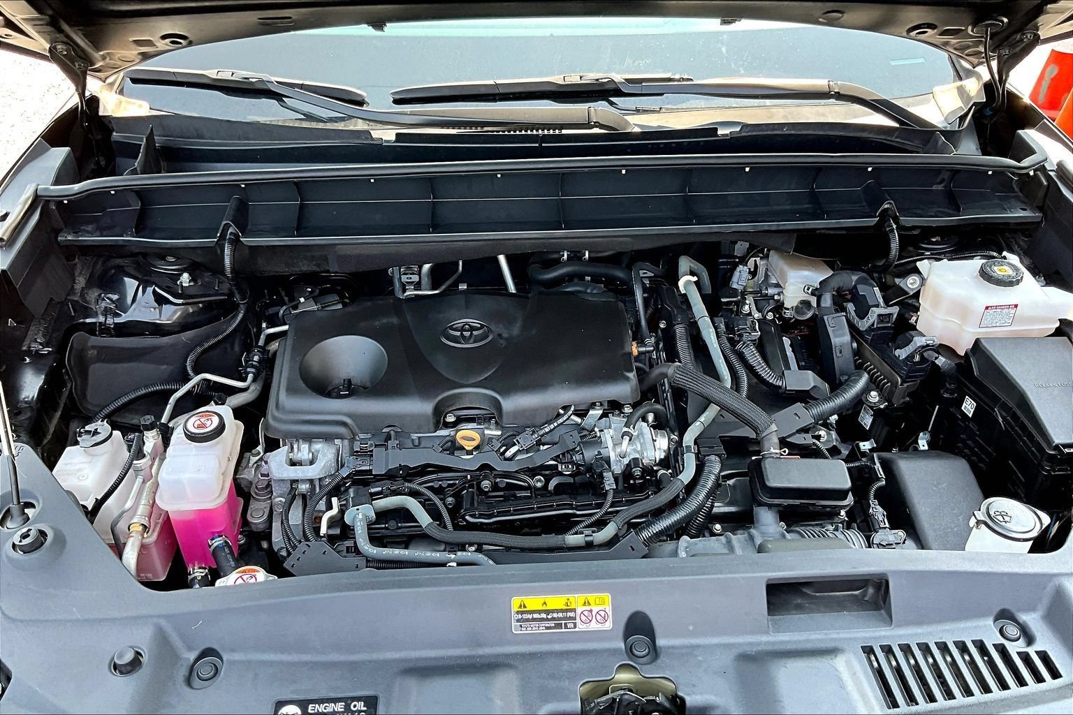 Used 2023 Toyota Highlander XLE FWD image 28