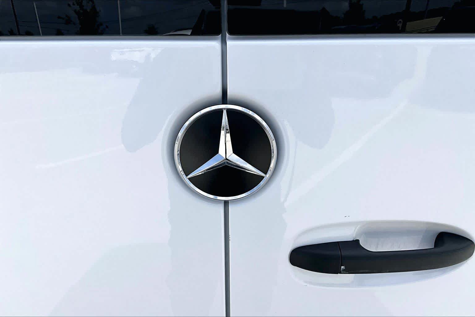 Certified 2025 Mercedes-Benz Sprinter 2500 image 10