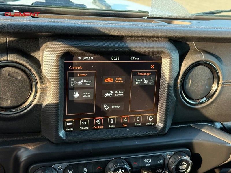 Used 2022 Jeep Wrangler Unlimited Sahara AWD/4WD image 31