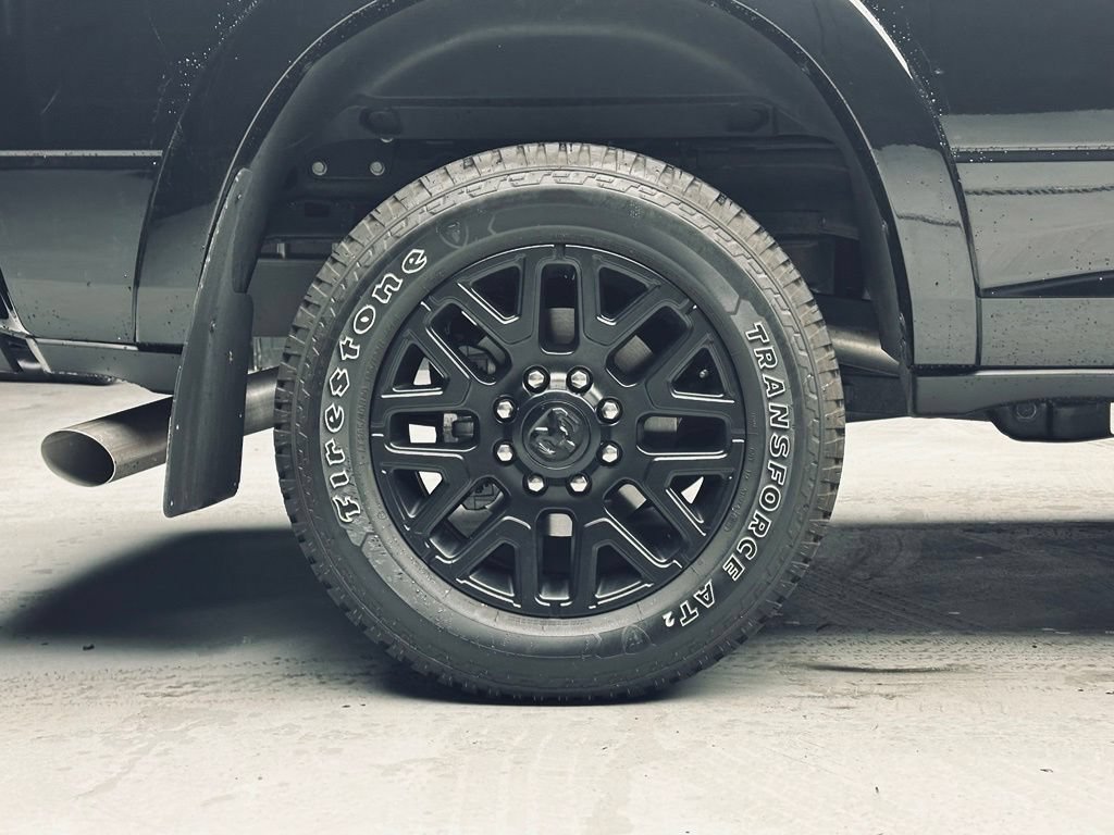 Used 2026 RAM 2500 Limited AWD/4WD image 40