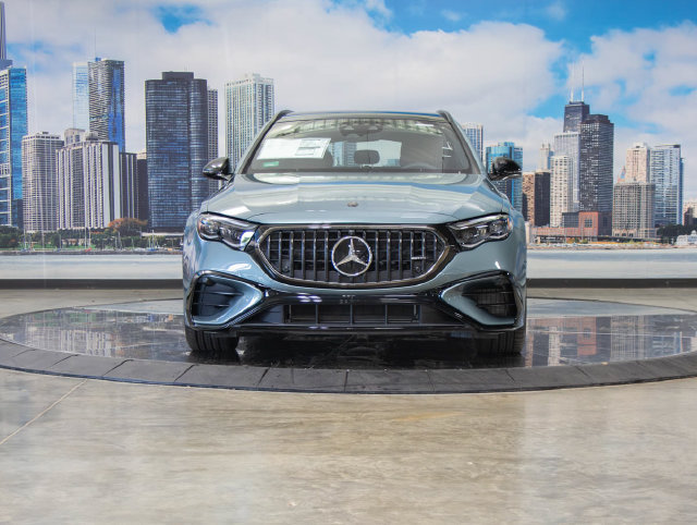 New 2027 Mercedes-Benz E 53 AMG e 4MATIC Wagon image 3