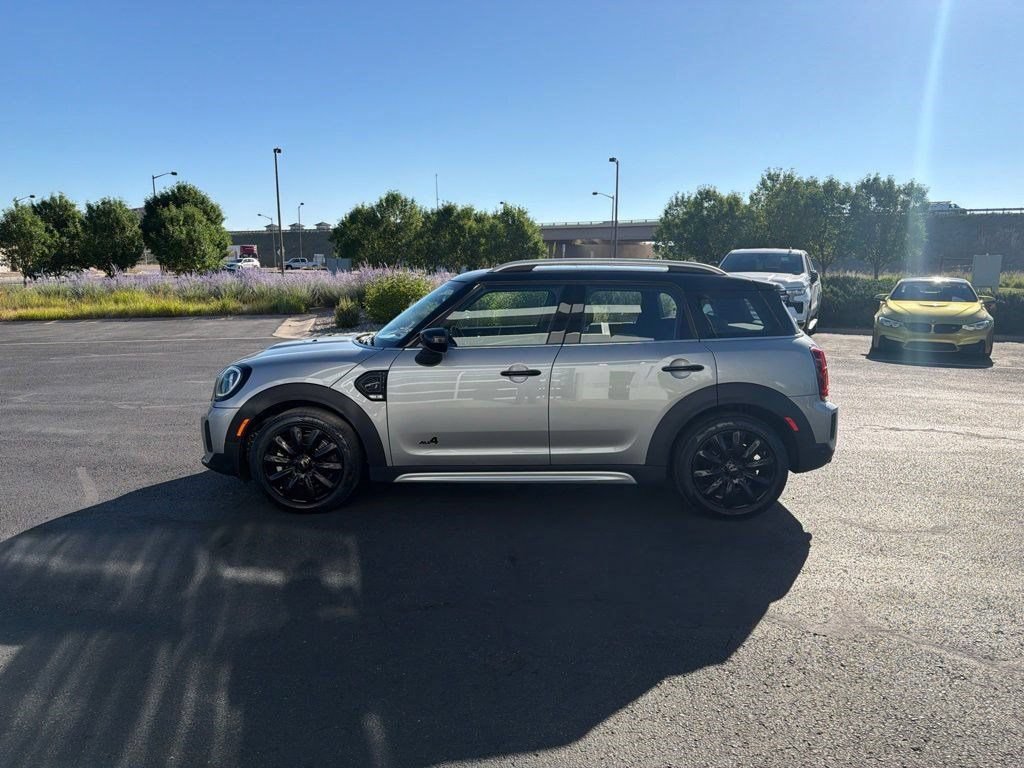 Used 2024 MINI Cooper Countryman S w/ Signature Upholstery Package AWD/4WD image 2