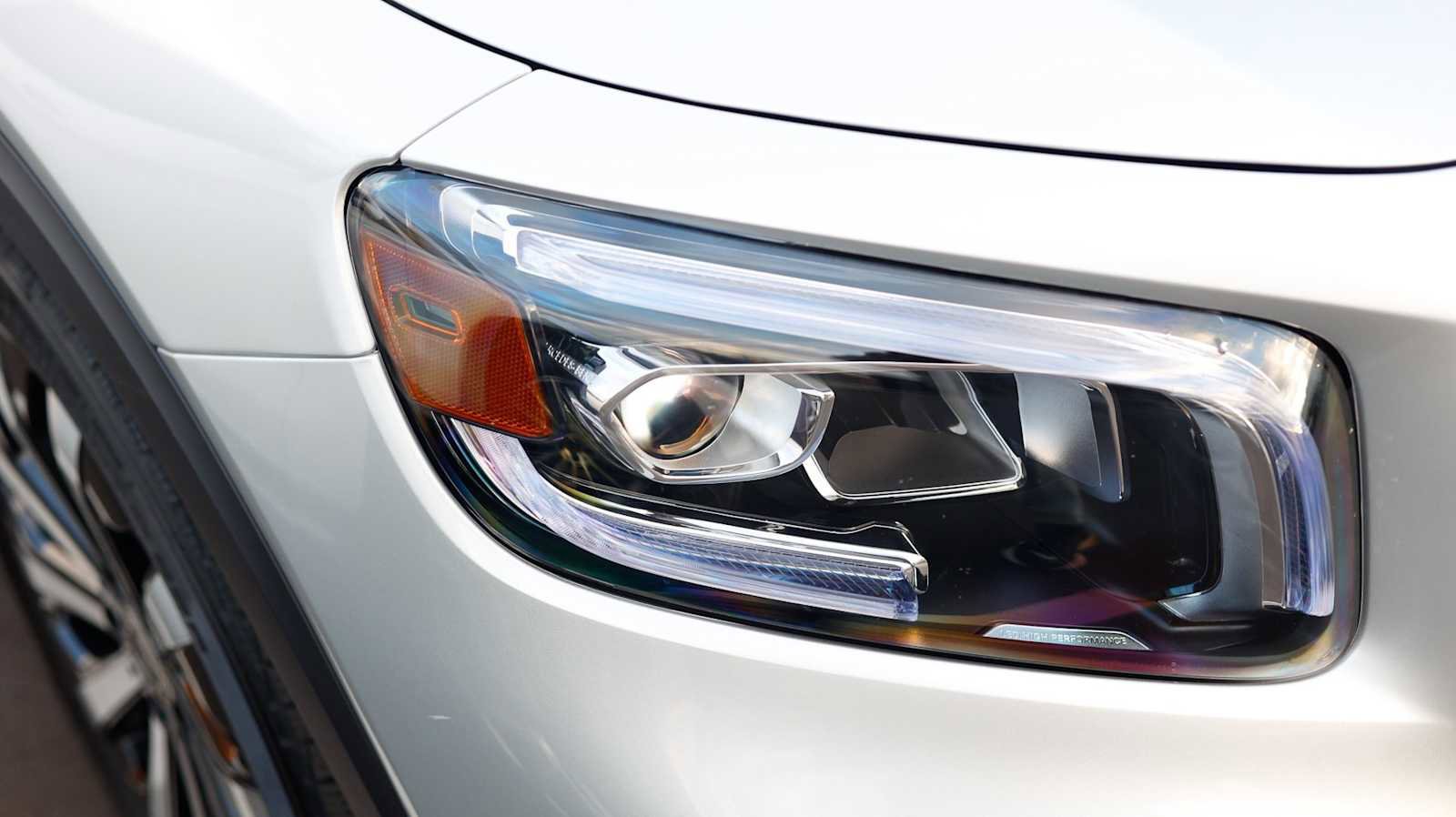 Certified 2023 Mercedes-Benz GLB 250 4MATIC image 16