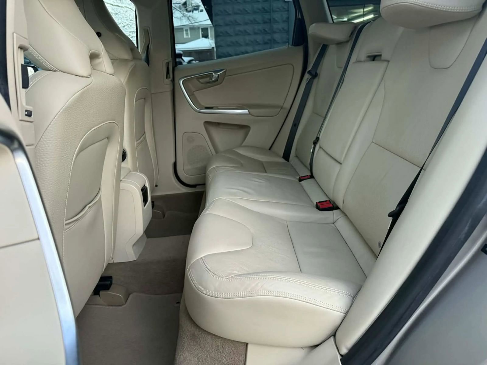 Used 2014 Volvo XC60 T6 image 8