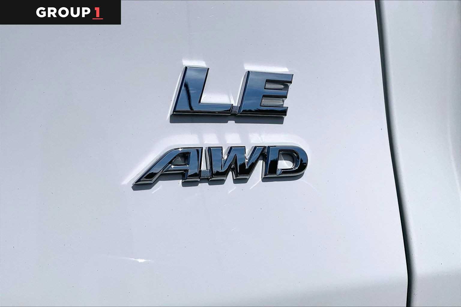 Used 2020 Toyota RAV4 LE w/ All Weather Liner Package AWD/4WD image 10