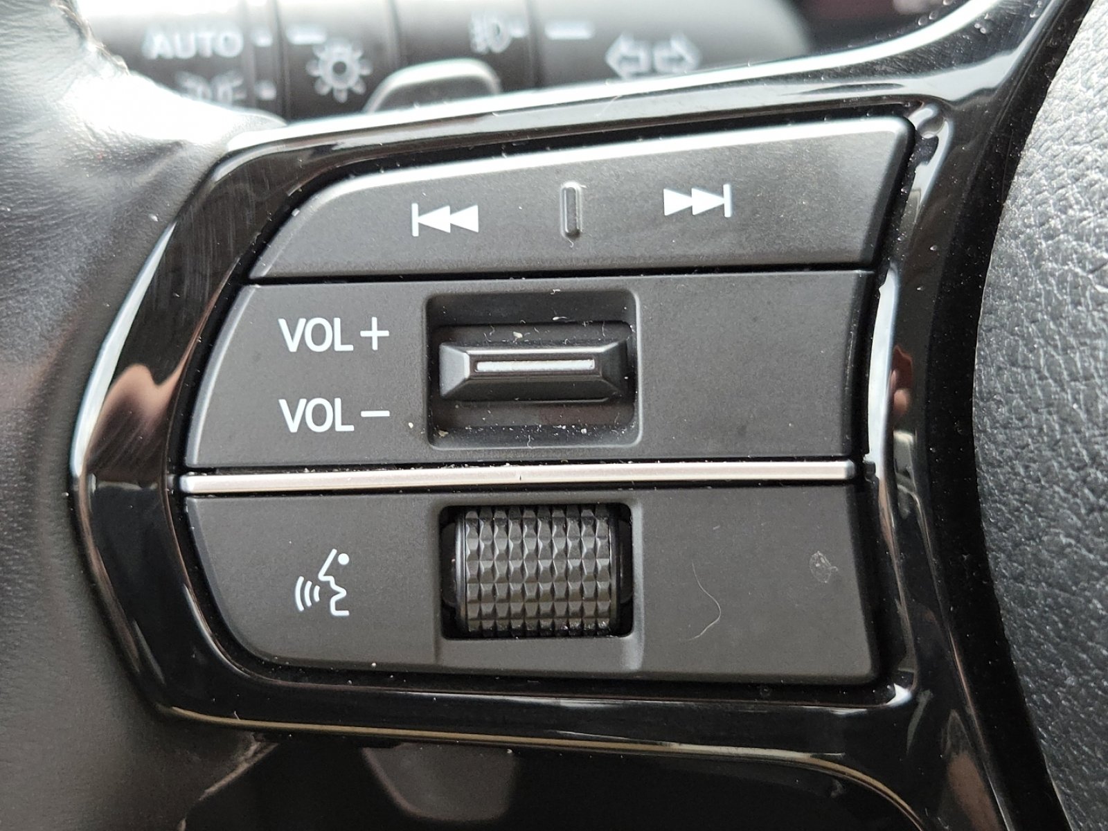 Certified 2023 Honda Civic Touring image 12