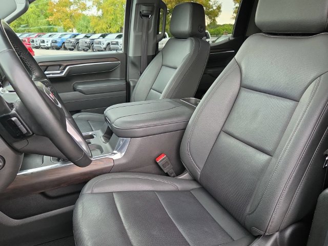 Used 2025 GMC Sierra 1500 SLT w/ SLT Premium Plus Package AWD/4WD image 22