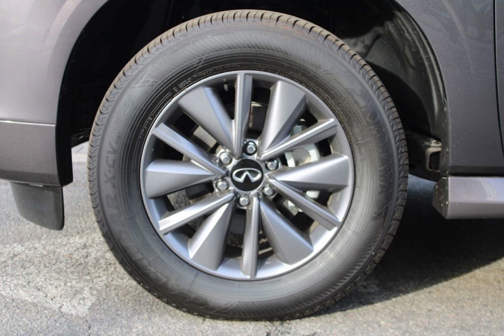 Certified 2025 INFINITI QX80 Pure image 10