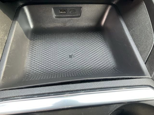 Used 2025 GMC Terrain Elevation image 18