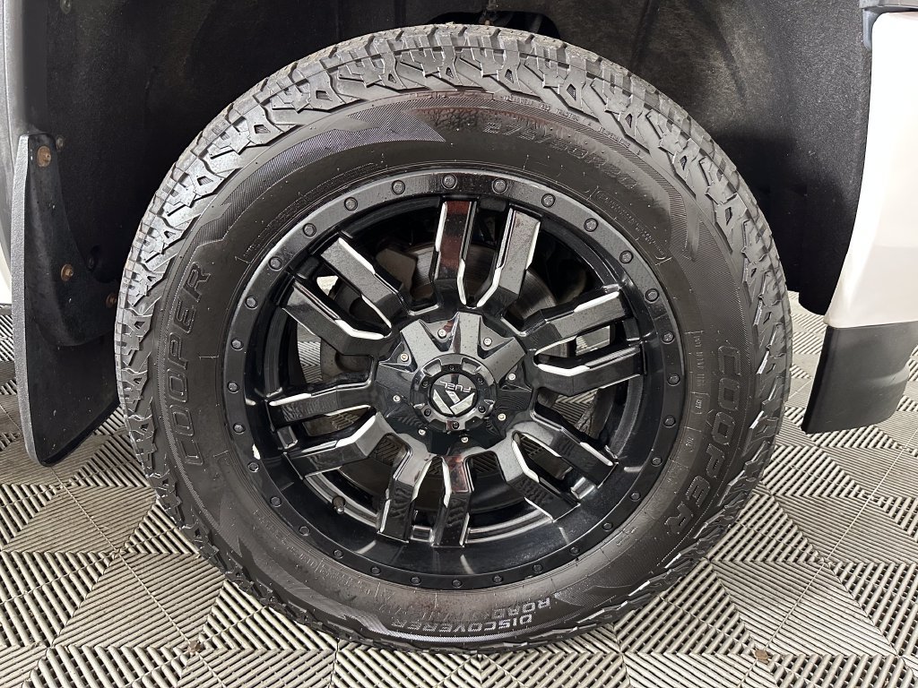 Used 2018 GMC Sierra 1500 Denali AWD/4WD image 29