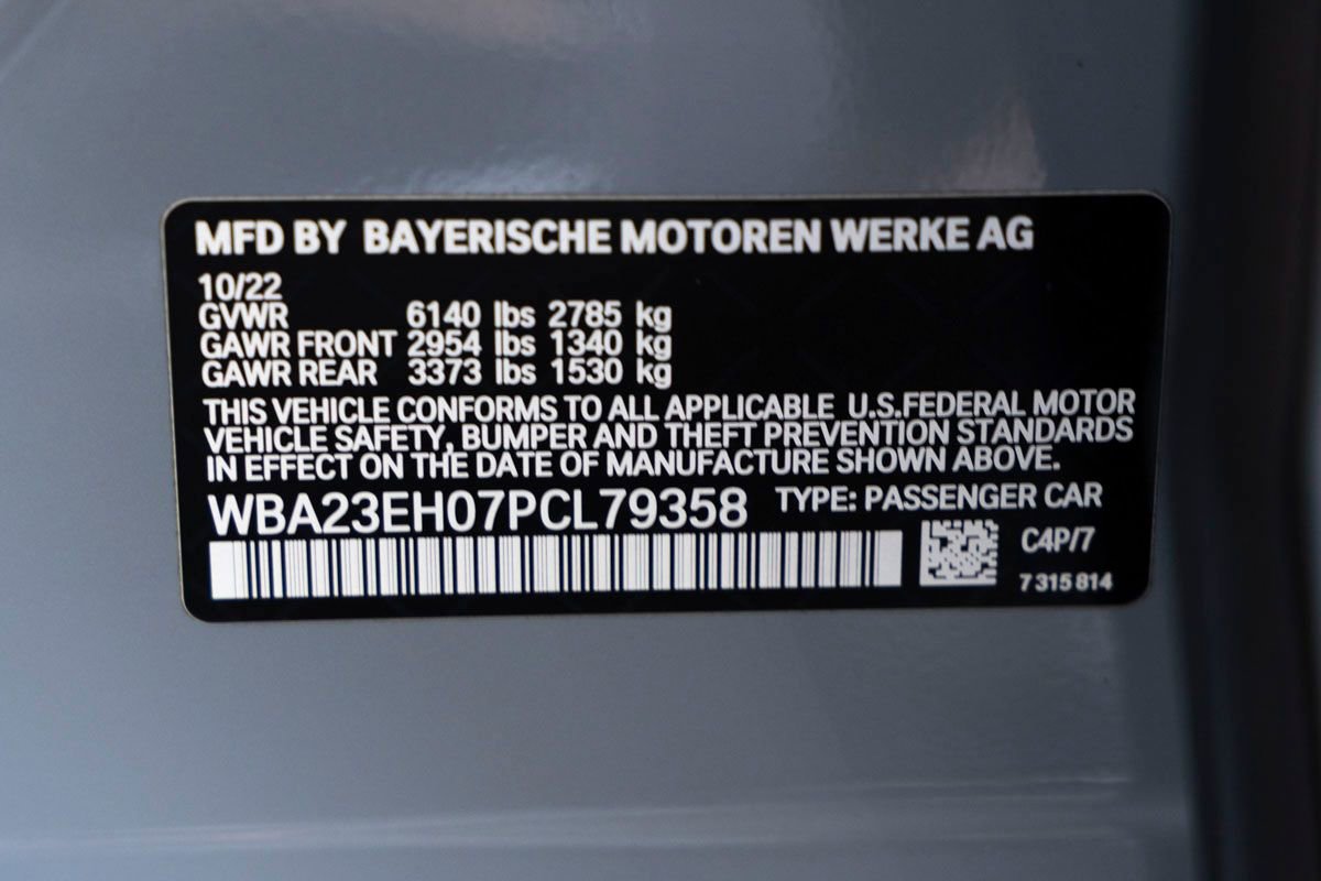 Used 2023 BMW 740i w/ Parking Assistance Package RWD image 36