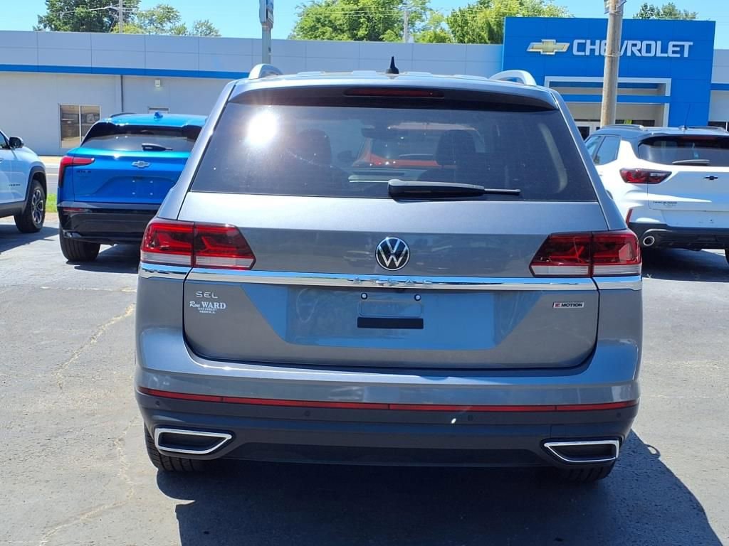 Used 2021 Volkswagen Atlas SEL Premium image 16