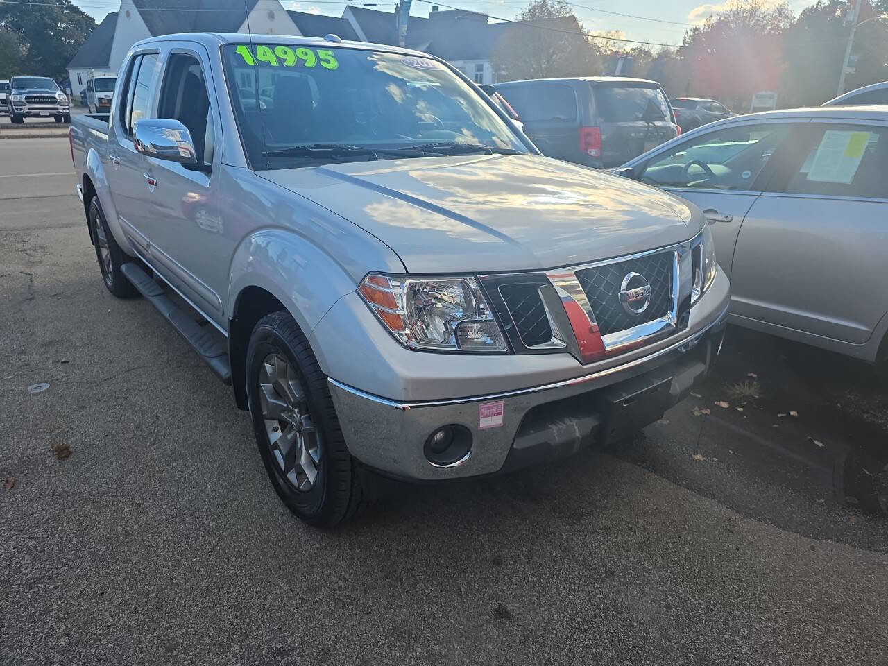 Used 2015 Nissan Frontier SL w/ Moonroof Package