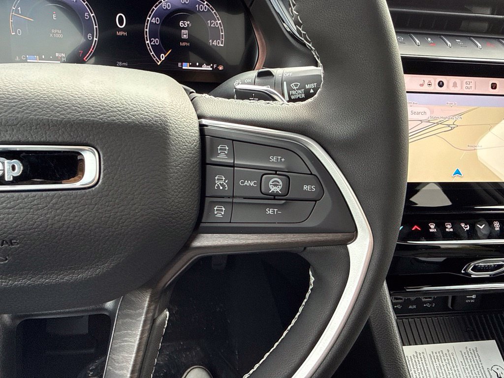 New 2027 Jeep Grand Cherokee L Limited AWD/4WD image 40