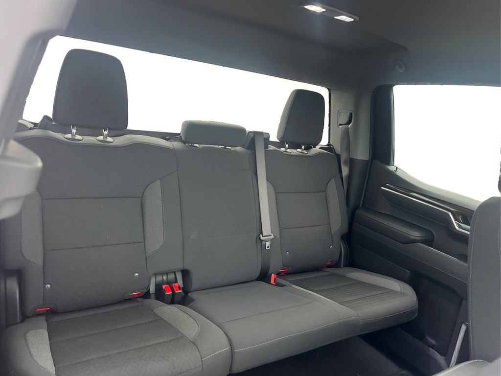 Used 2025 Chevrolet Silverado 1500 LT AWD/4WD image 10