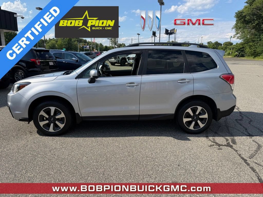 Used 2017 Subaru Forester 2.5i Limited AWD/4WD image 3