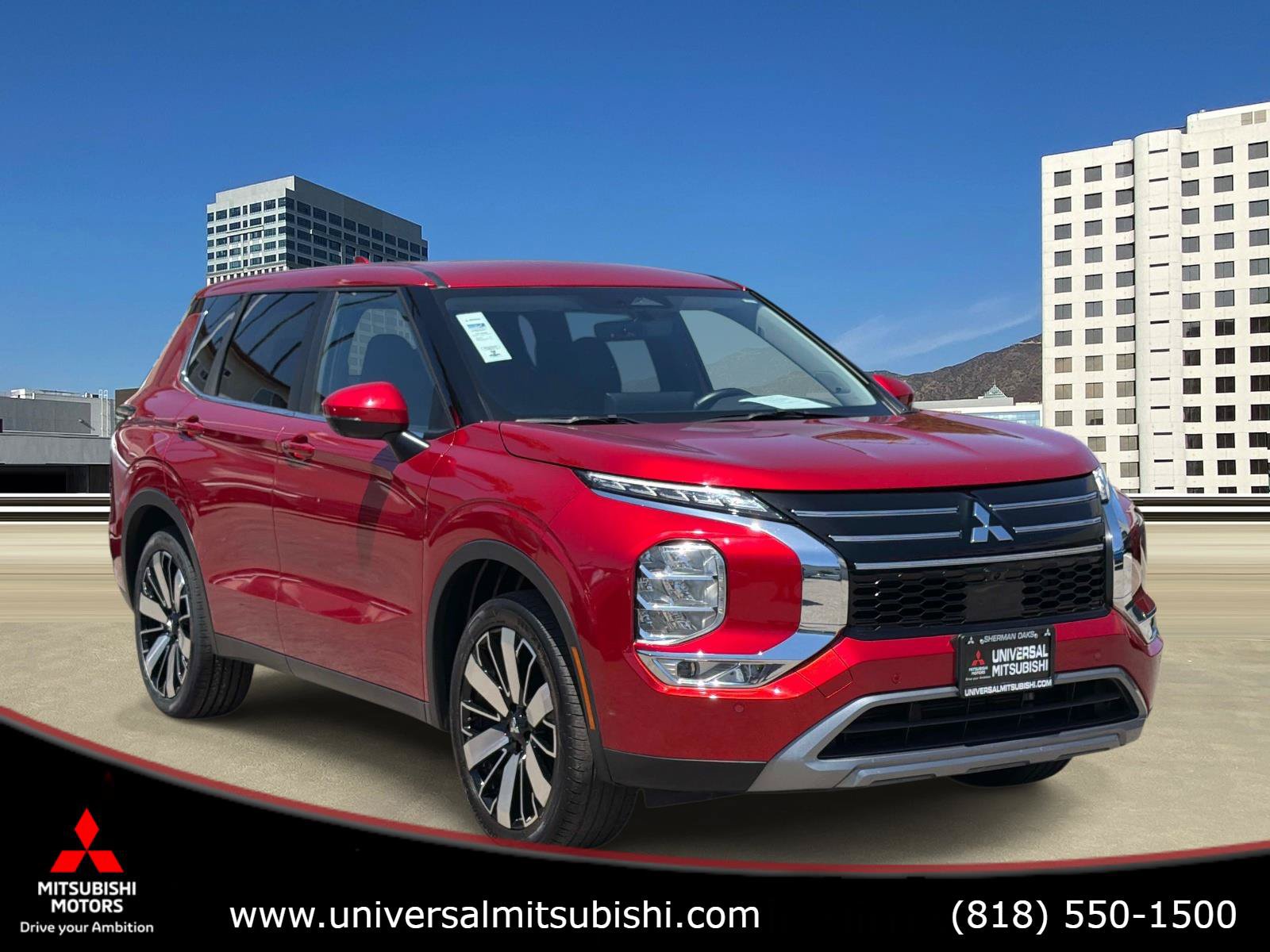 Used 2025 Mitsubishi Outlander SE FWD image 1