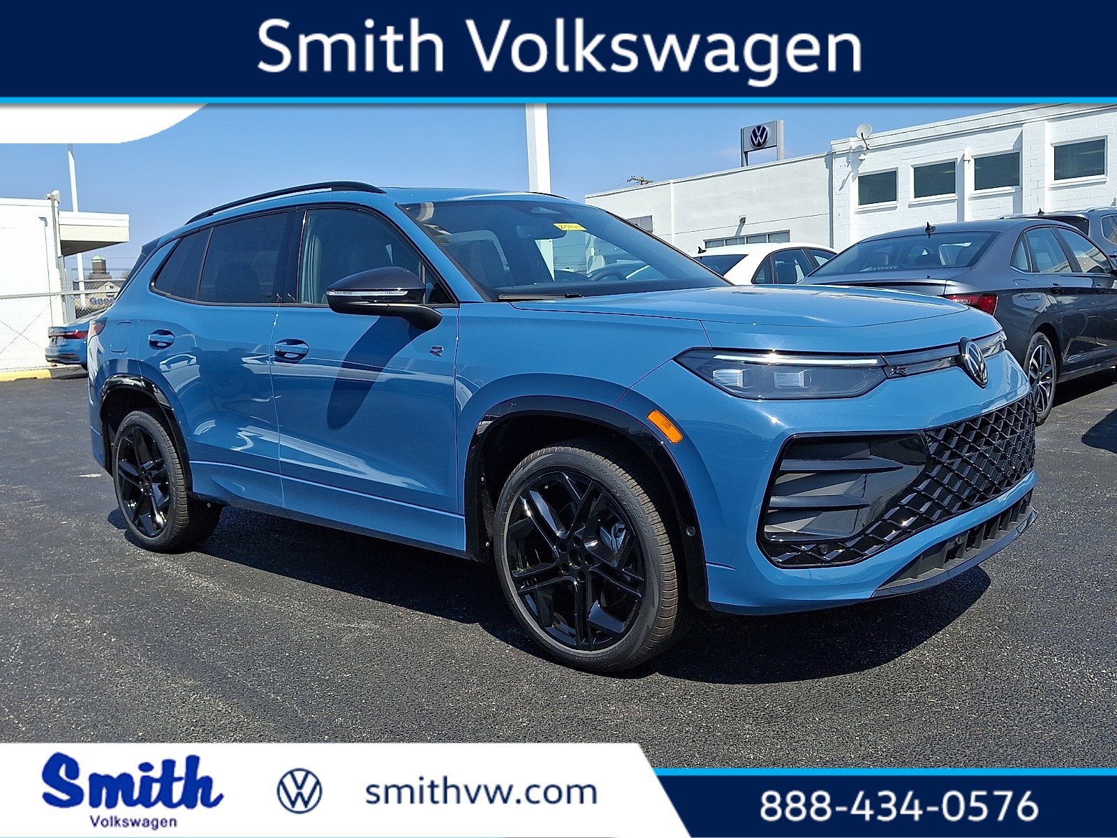 New 2026 Volkswagen Tiguan SE R-Line