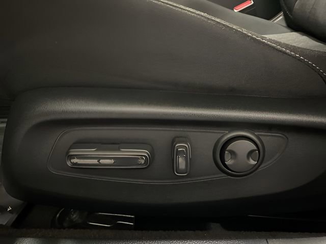 Used 2025 Honda Accord SE image 12