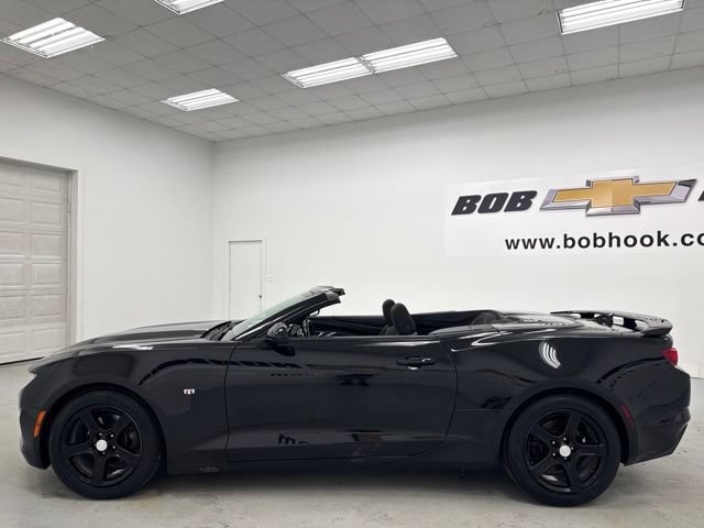 Used 2019 Chevrolet Camaro LT RWD image 14