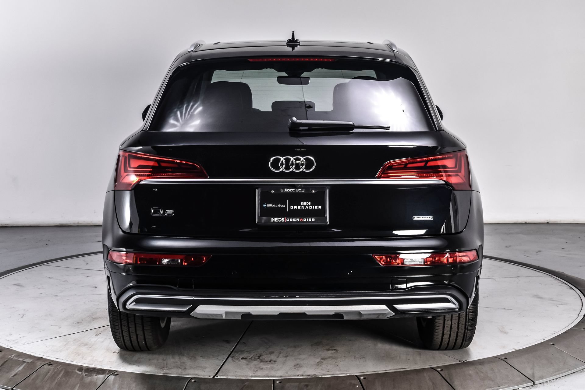 Used 2023 Audi Q5 2.0T Premium AWD/4WD image 5