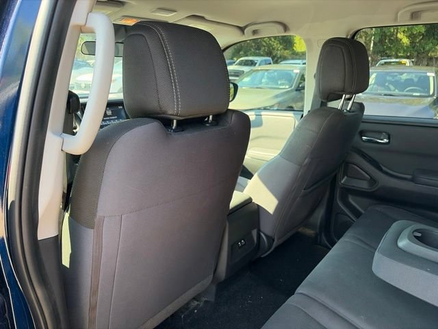 Used 2023 Nissan Frontier SV w/ Technology Package RWD image 21