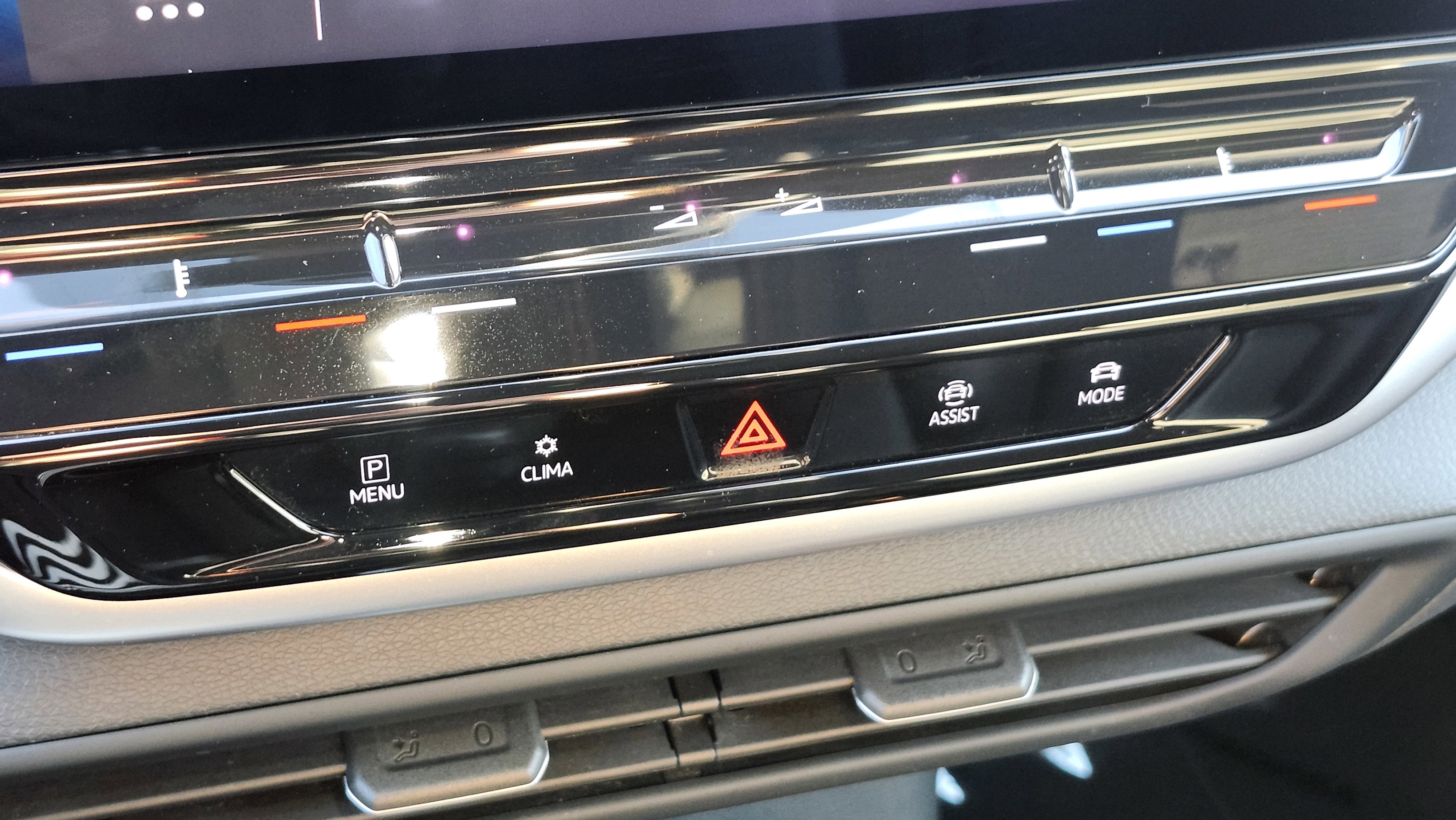 Used 2022 Volkswagen ID.4 Pro S image 29