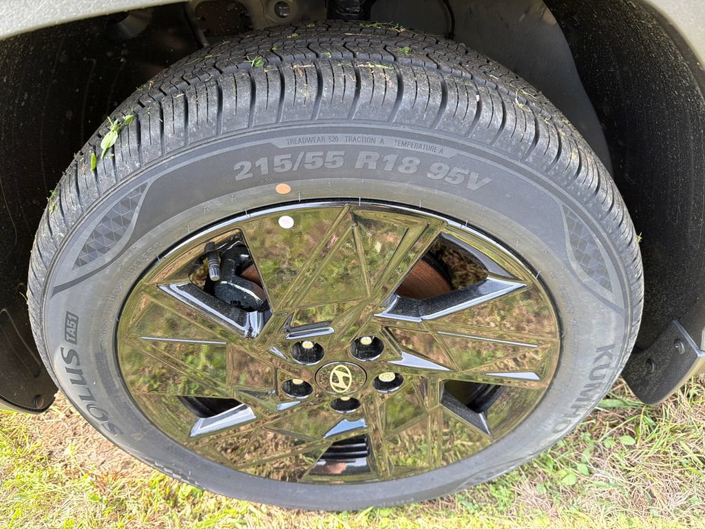 New 2026 Hyundai Kona SEL Sport FWD image 11