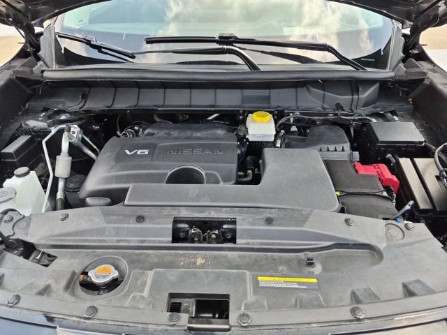 Used 2023 Nissan Pathfinder Platinum w/ Cargo Package FWD image 24