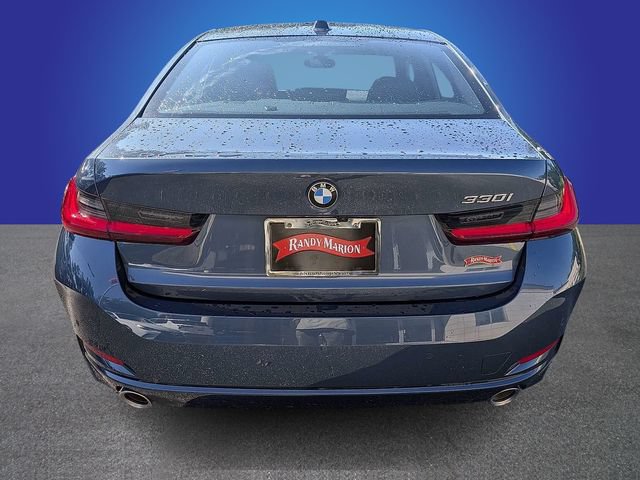 Used 2025 BMW 330i Sedan RWD image 4