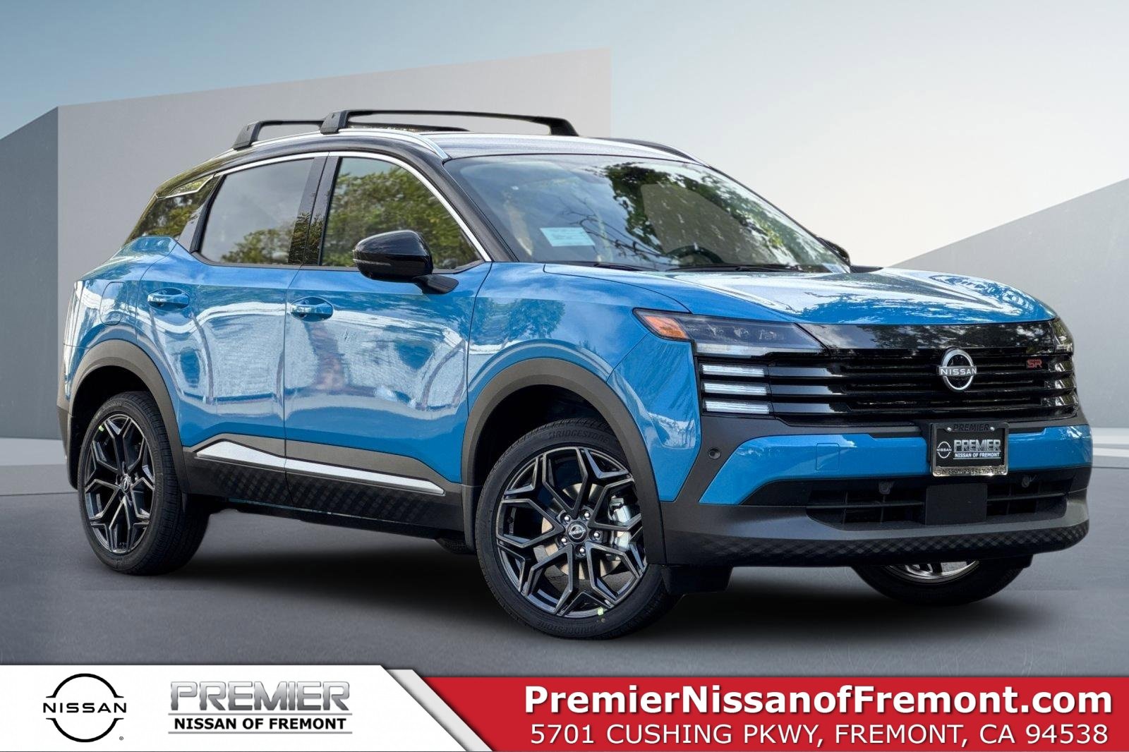 New 2026 Nissan Kicks SR image 1