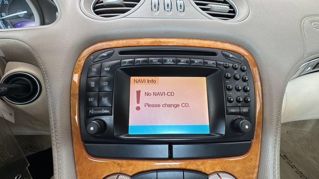 Used 2004 Mercedes-Benz SL 500 image 20