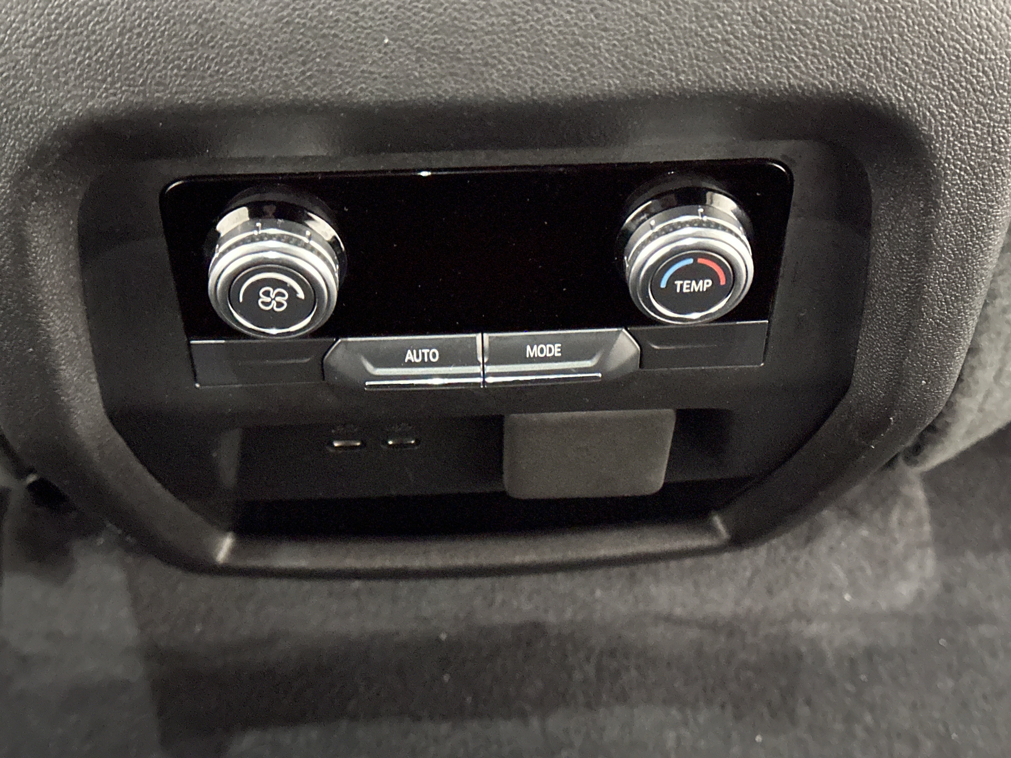 Used 2025 GMC Acadia Elevation FWD image 23