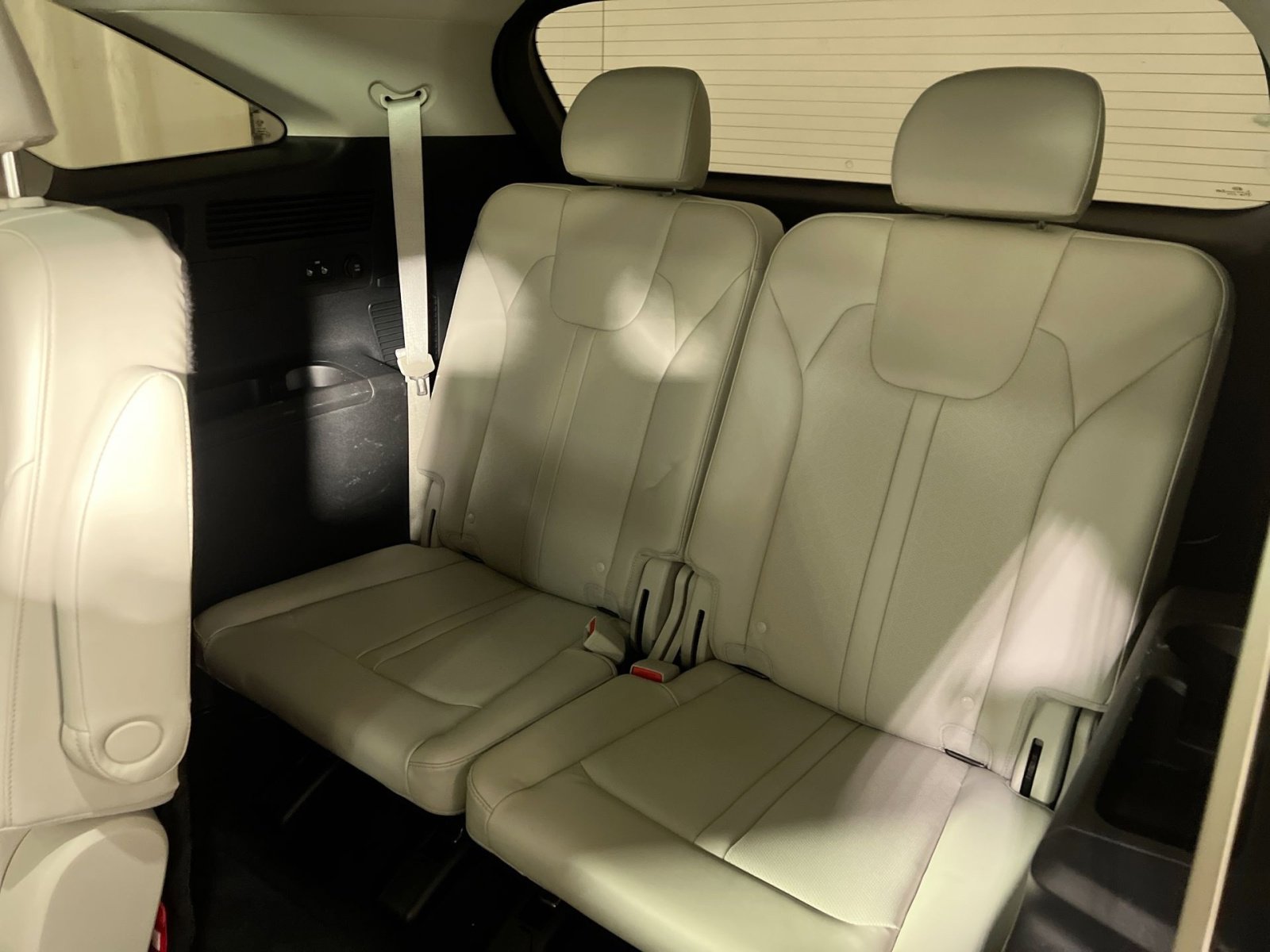 Used 2021 Kia Sorento SX image 27