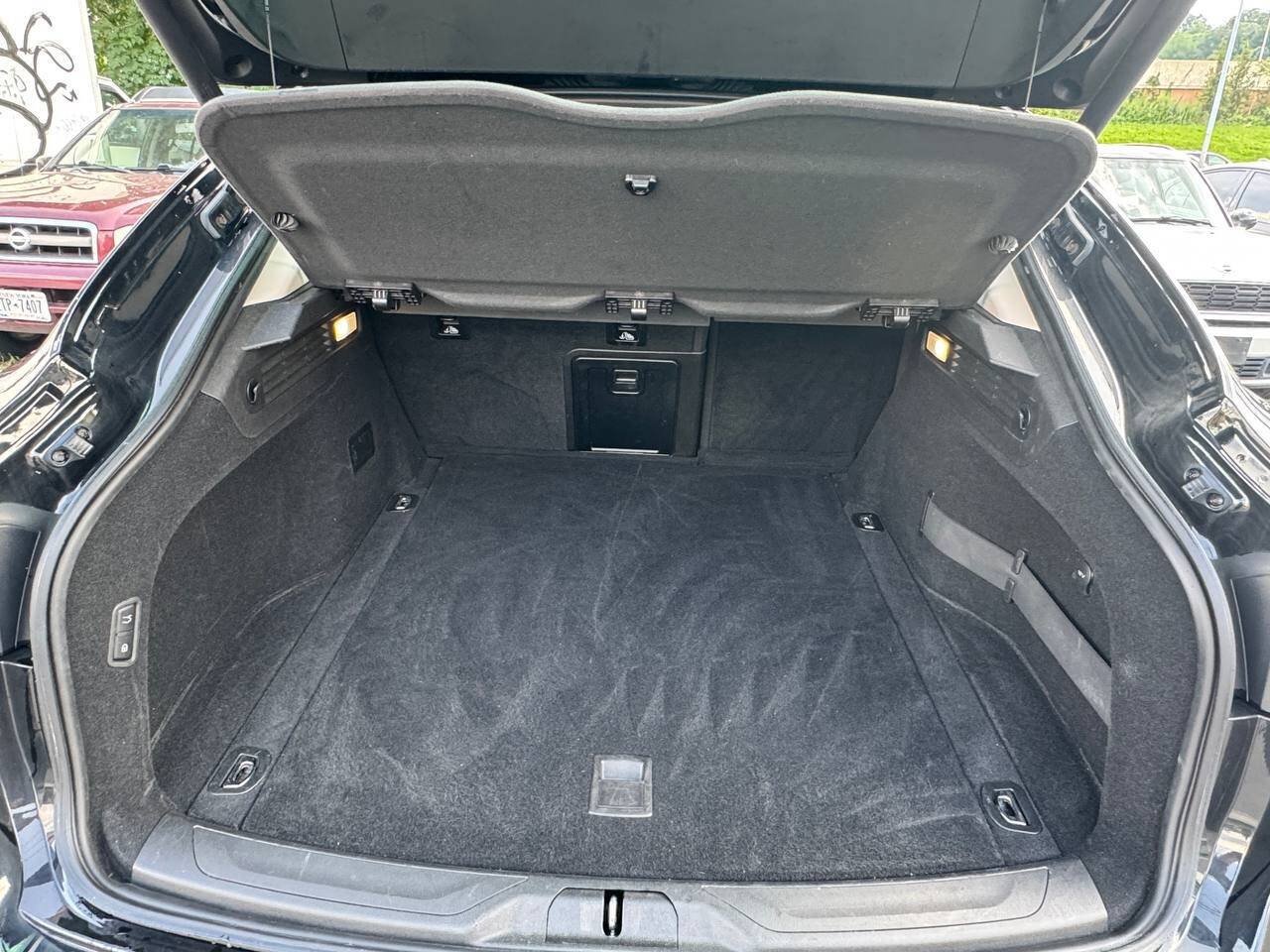 Used 2020 Maserati Levante S AWD/4WD image 24