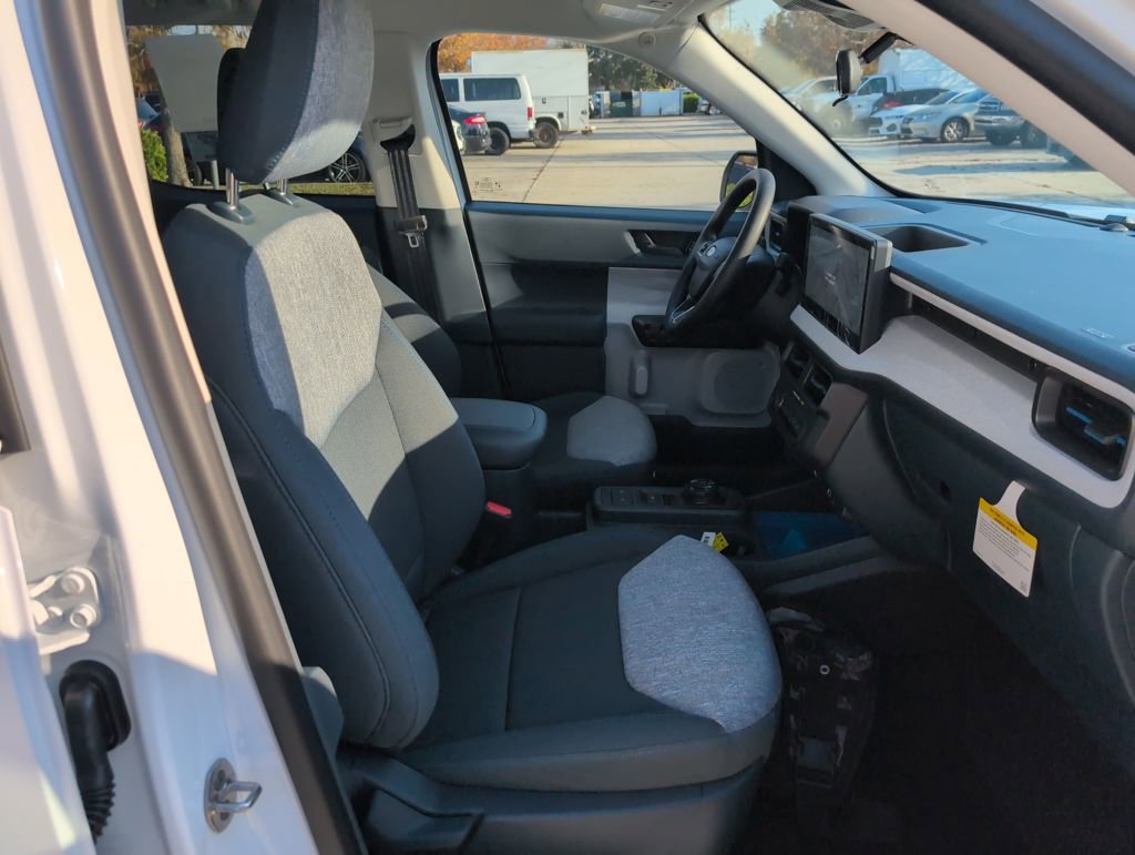 New 2026 Ford Maverick XLT image 14