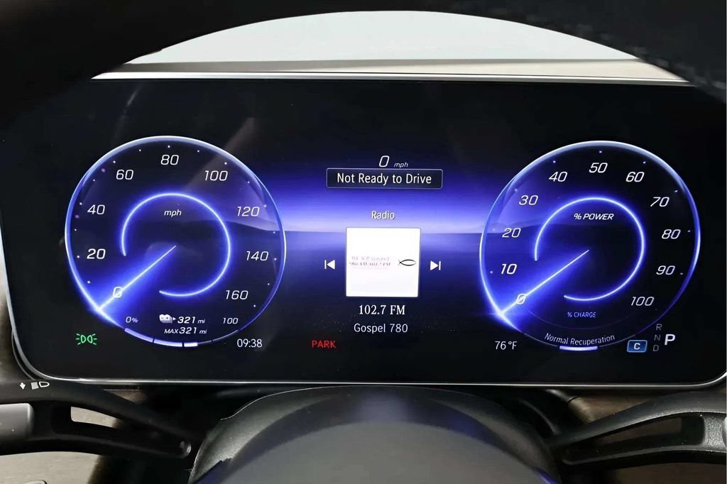 Used 2022 Mercedes-Benz EQS 450+ Sedan image 11