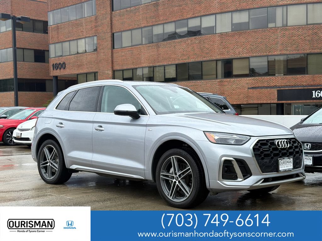 Used 2023 Audi Q5 e Premium w/ Convenience Package