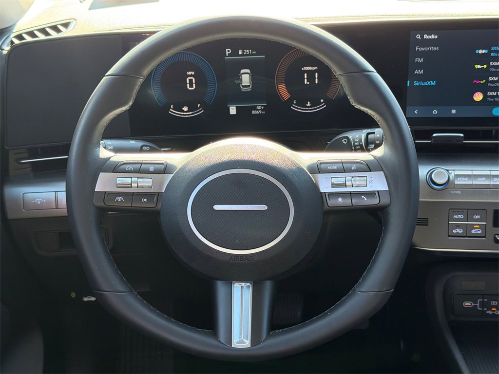 Used 2025 Hyundai Kona SEL image 23