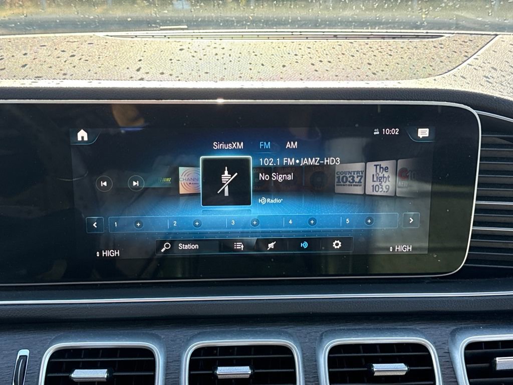 Used 2022 Mercedes-Benz GLE 350 GLE 350 w/ 3rd Row Seat Package image 19