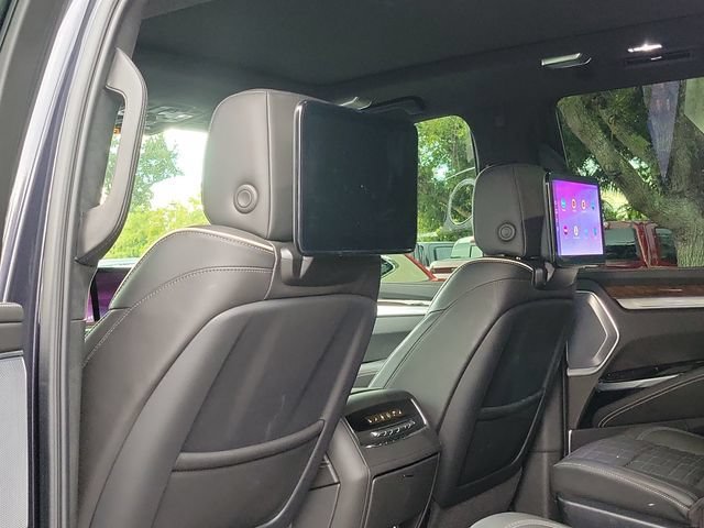 Certified 2026 Cadillac Escalade Platinum Sport w/ LPO, ONYX Package AWD/4WD image 15