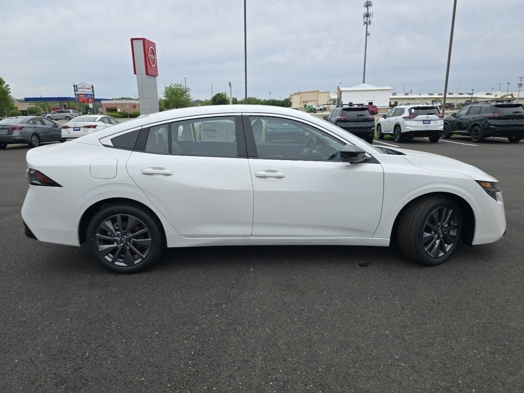 New 2026 Nissan Sentra SL w/ Floor Mat Package FWD image 15