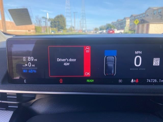 Used 2021 Ford Mustang Mach-E Select image 12