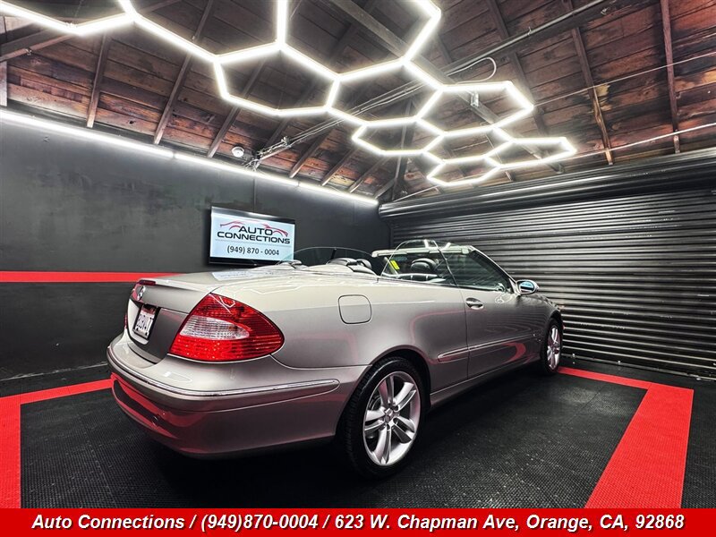 Used 2007 Mercedes-Benz CLK 350 Cabriolet image 3
