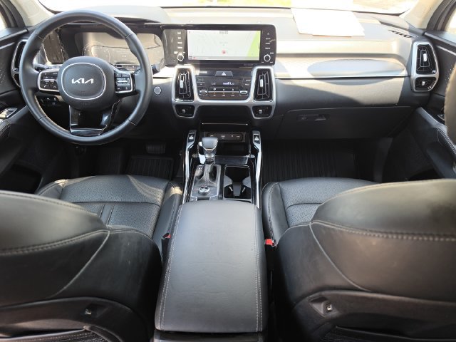 Used 2022 Kia Sorento SX AWD/4WD image 15